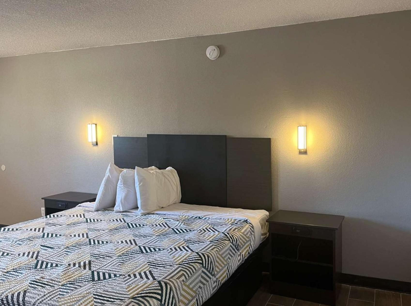 Studio 6 Suites Hurricane, Wv エクステリア 写真