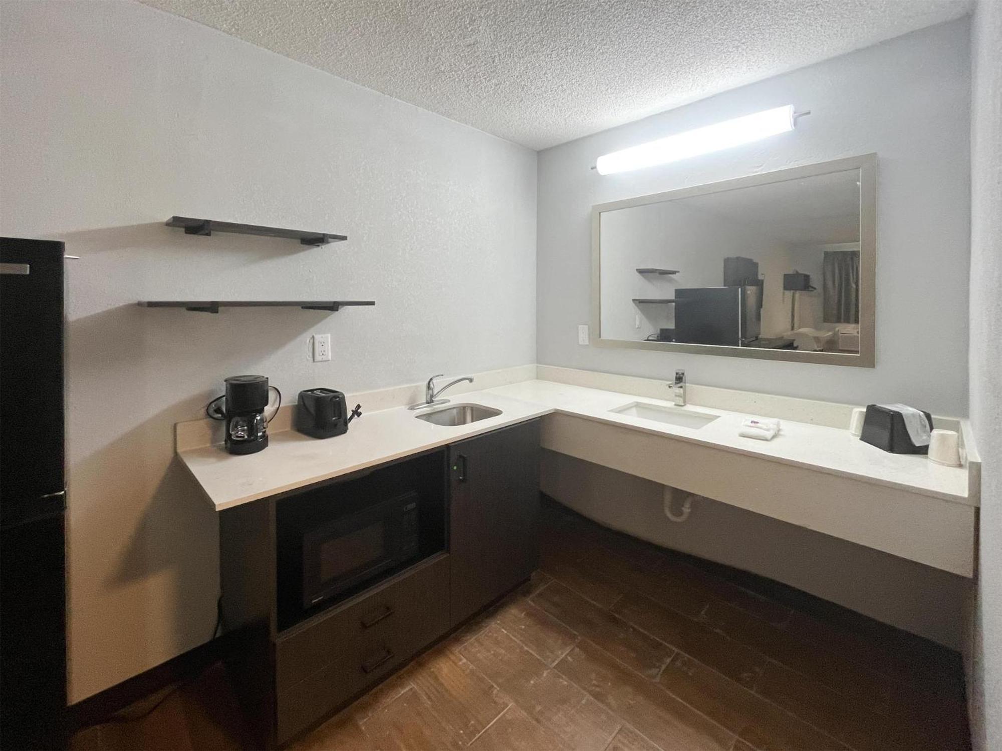 Studio 6 Suites Hurricane, Wv エクステリア 写真